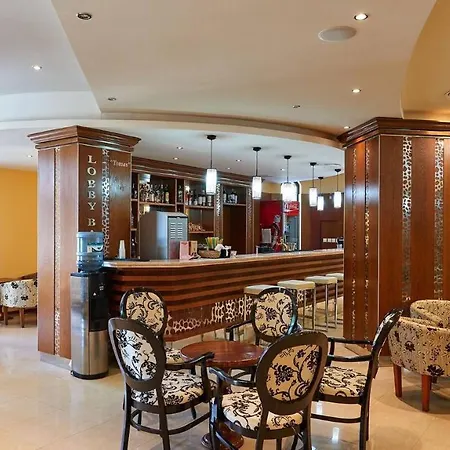 度假村 Oasis Del Mare Front 4*