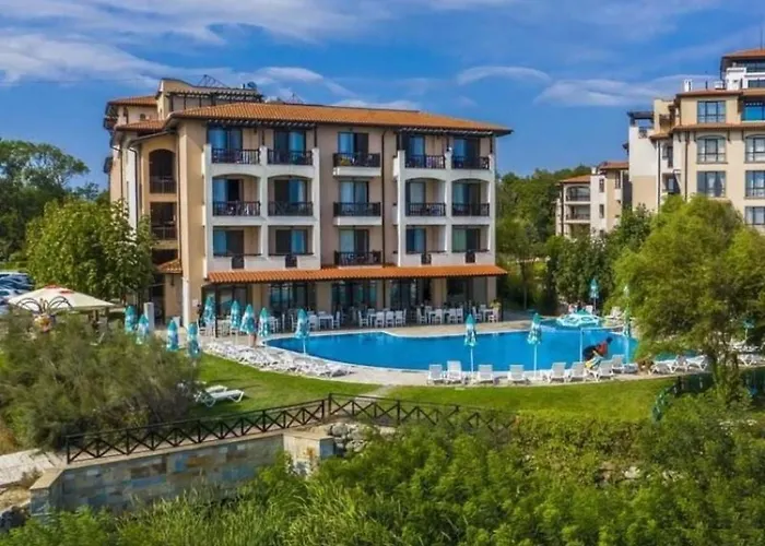 Resort Oasis Del Mare Front 4*