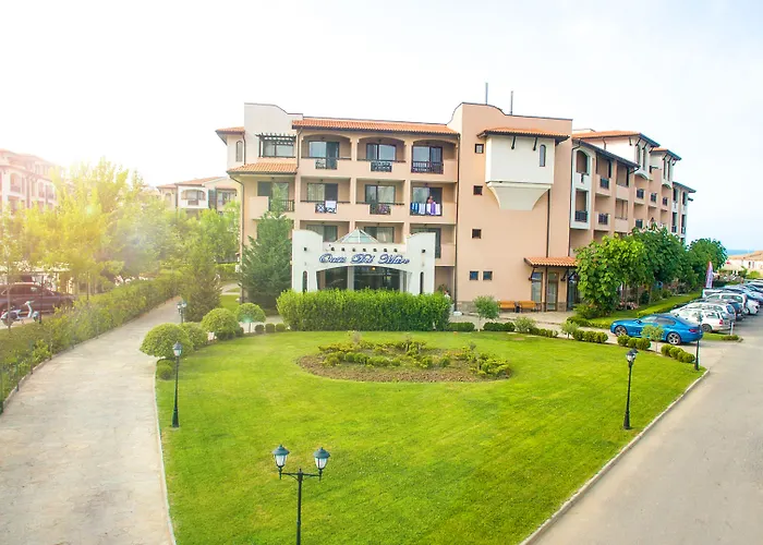 Resort Oasis Del Mare Front