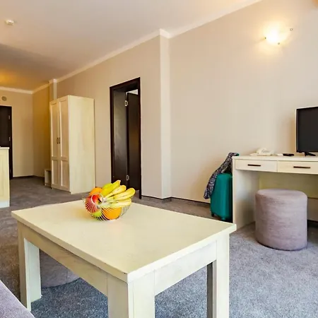 Oasis Del Mare Front Lozenets