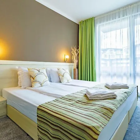 Oasis Del Mare Front Resort 4*