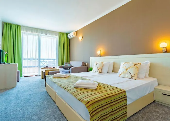 Oasis Del Mare Front Курортный комплекс 4*