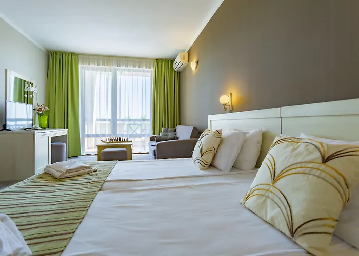 Oasis Del Mare Front Курортный комплекс 4*